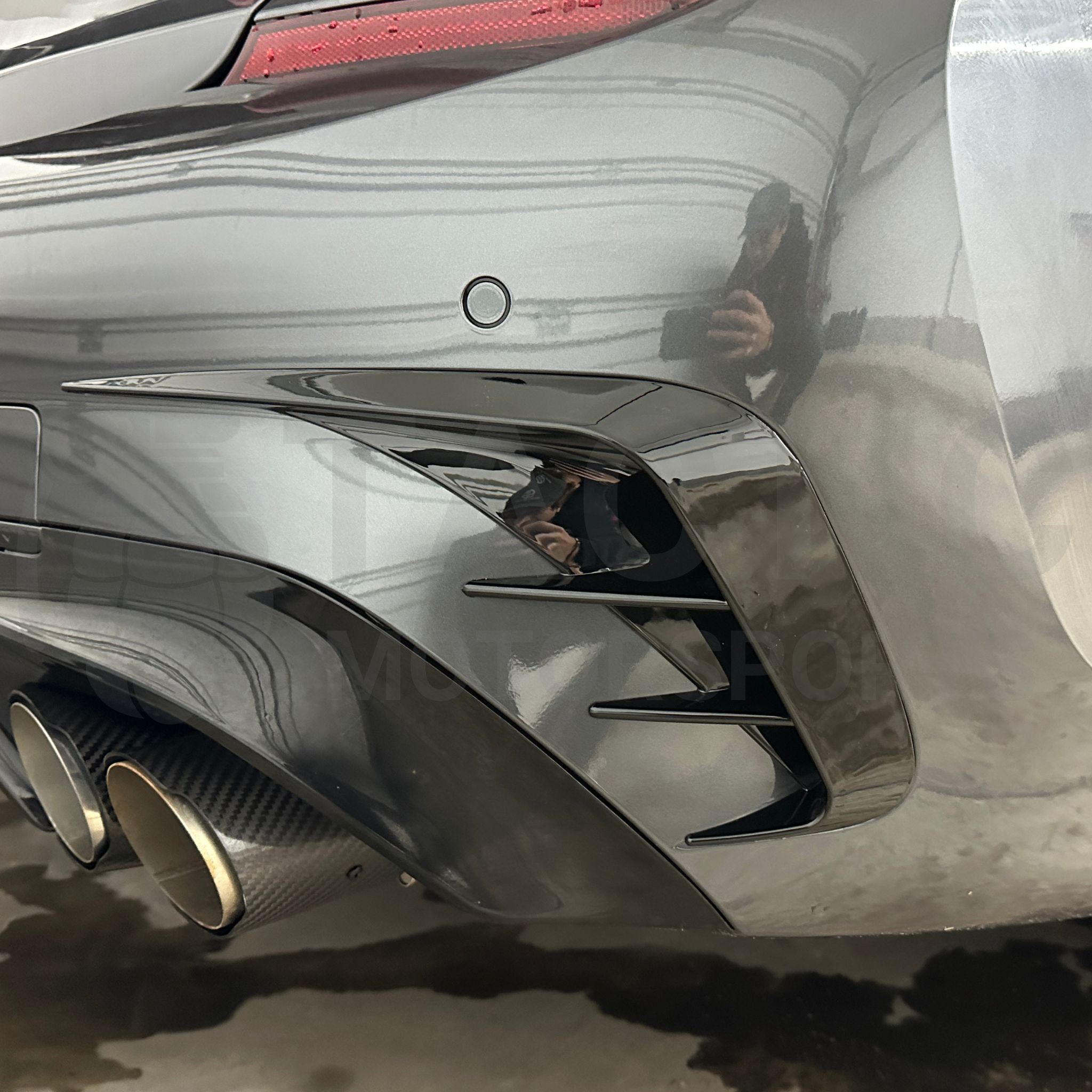 Rear Bumper Fins / Canards - G20 3 Series