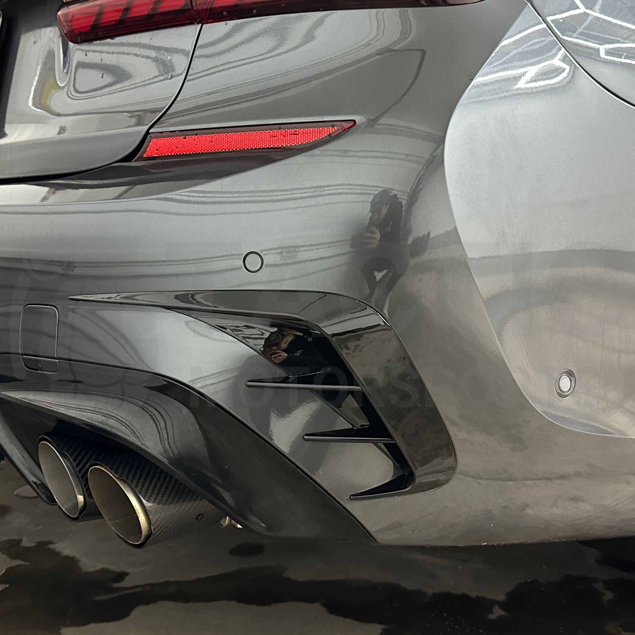 Rear Bumper Fins / Canards - G20 3 Series